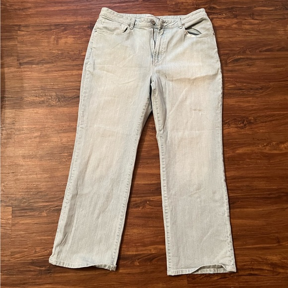 Chicos Jeans size L - Picture 1 of 3